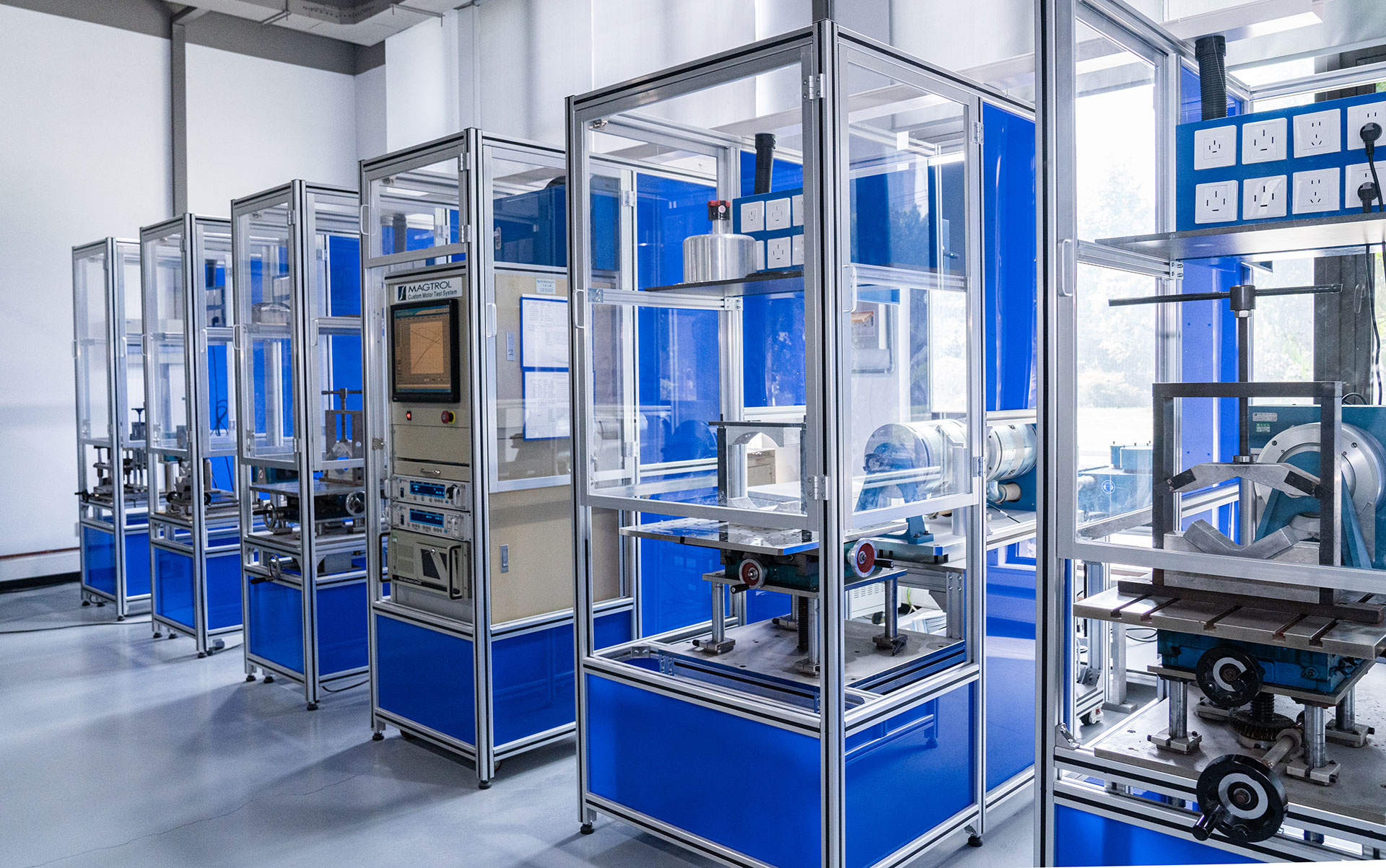 ������ܲ���ϵͳ