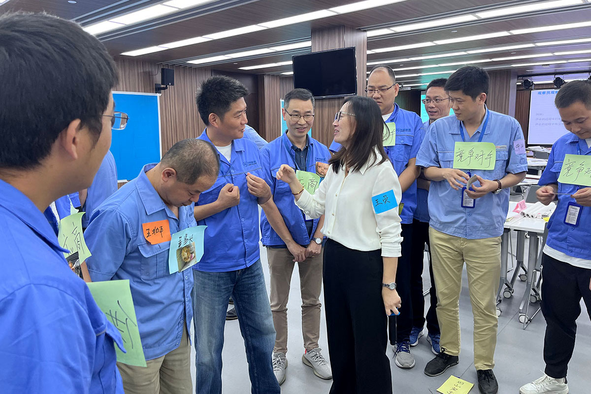 �������鷻